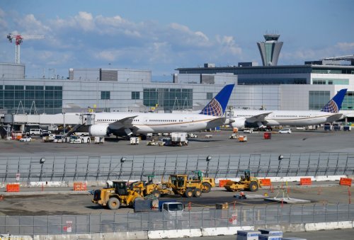 Coronavirus economy: United Airlines eyes mammoth Bay Area job cuts