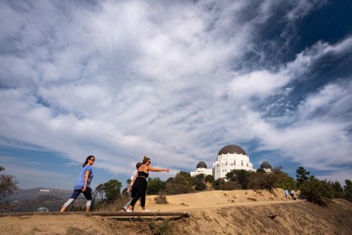 Wildfire prompts evacuation of LA’s famed Griffith Observatory