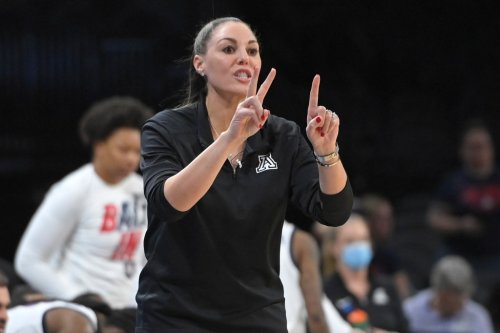 Pac-12 WBB power ratings: UCLA and Arizona sweep, Stanford loses at home and mayhem descends