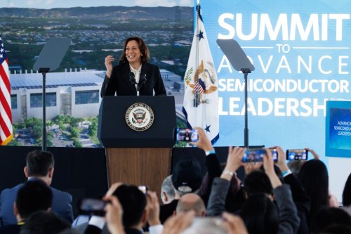 Kamala Harris visits Silicon Valley to highlight huge new Applied Materials chip project
