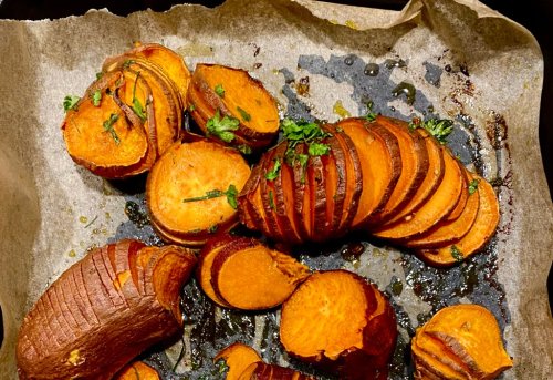 TasteFood: The how-tos for Hasselback sweet potatoes