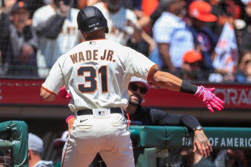 SF Giants: LaMonte Wade Jr. forced back to IL with lingering knee issue
