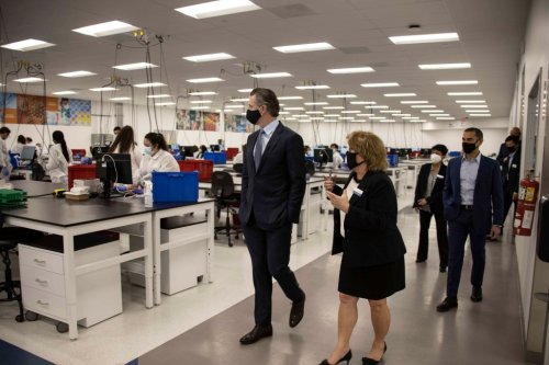 Newsom unveils $25 million COVID-19 testing lab in Southern California