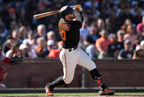 SF Giants homer four times in rout of Reds, now have new RBI leader