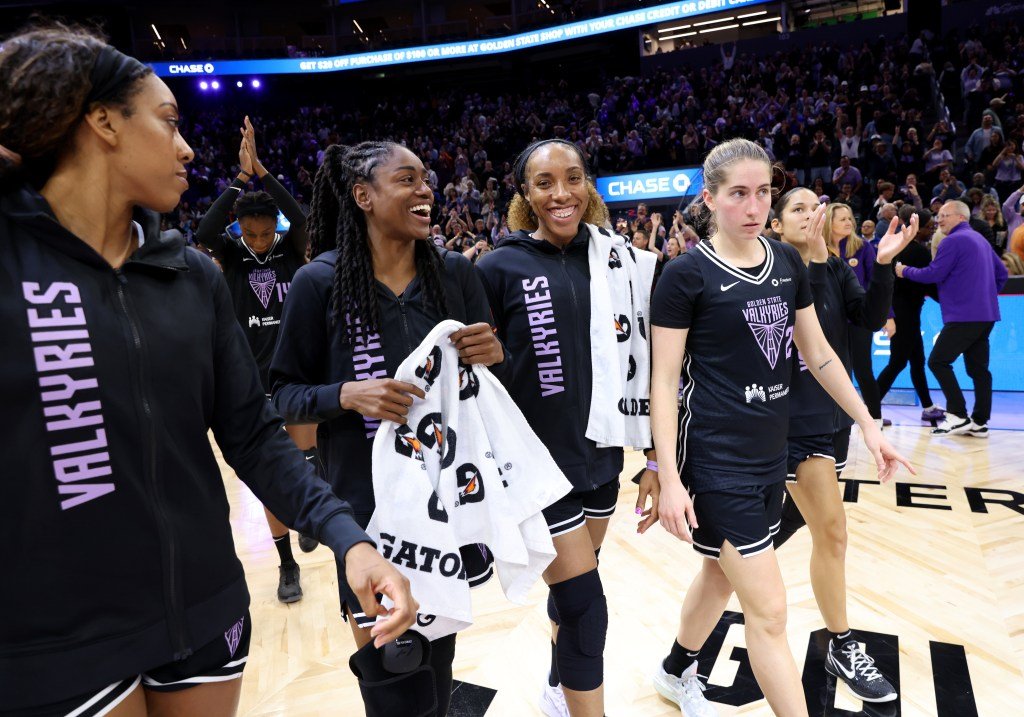 EVERYTHING GOLDEN STATE VALKYRIES
