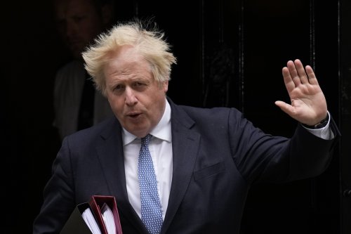 Faulted for lockdown booze-ups, Boris says he won’t quit