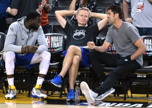 Warriors brass facing tough decisions as NBA trade deadline nears