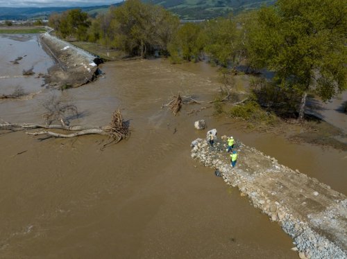 Monterey spent one-fifth what Santa Cruz did on Pajaro River flood control. Did that contribute to catastrophic levee break?