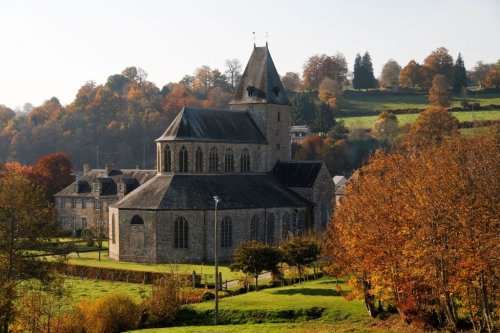 A California couple bought a house in France for $20,000 without seeing it. Here’s what happened