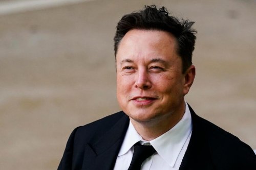 Elon Musk moves to halt legal proceedings in Twitter dispute amid renewed deal negotiations