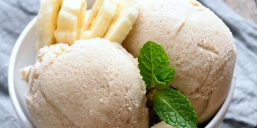 How to Make Frozen Banana Ice Cream, Plus 4 More Ways to Enjoy Frozen Bananas