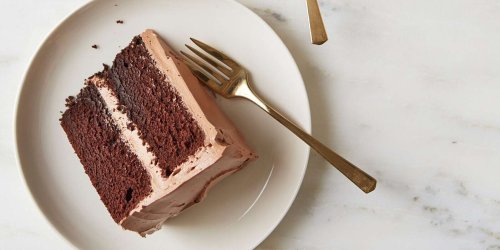 Our Step-by-Step Guide to Making the Ultimate Devil's Food Cake