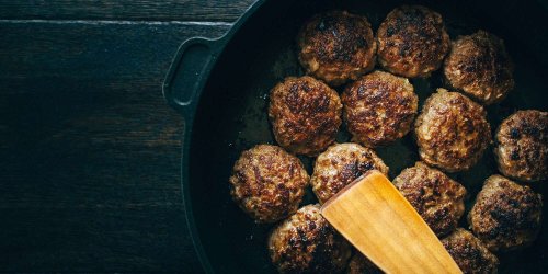5 Easy Ways to Make Tastier Meatballs