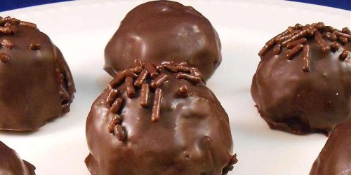 12 Chocolate Truffle Recipes That'll Make You Feel Fancy