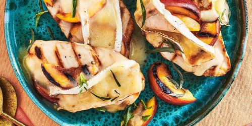 Grilled Peach & Brie Smothered Chicken