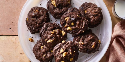 9 Dessert Recipes That Start With a Box of Brownie Mix
