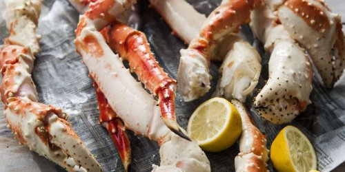This Smart and Easy Technique for Steaming Crab Legs Guarantees Perfectly-Cooked Seafood Every Time