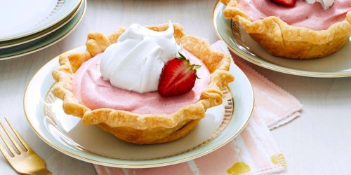 37 Sweet Strawberry Dessert Recipes