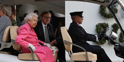 Queen Elizabeth Arrives by Golf Cart — in Bright Pink! — for Her Favorite Flower Show