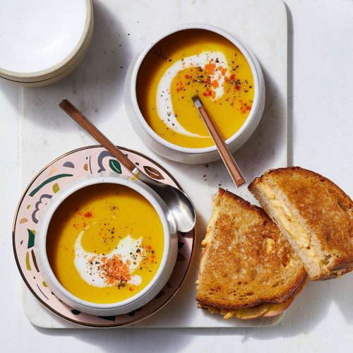 Nigella Lawson's Creamy Cauliflower Soup & More Anti-Inflammatory Dinners