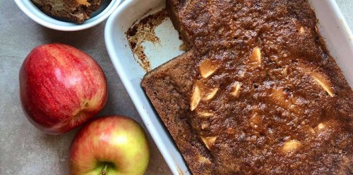 Easy One-Bowl Apple Cake Recipe