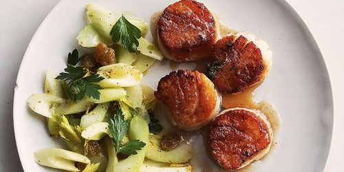 Try Our Fast and Easy Method for Cooking Perfect Scallops at Home