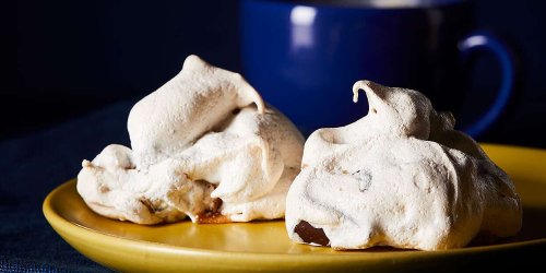 Chocolate Chunk-Walnut Meringue Cookies