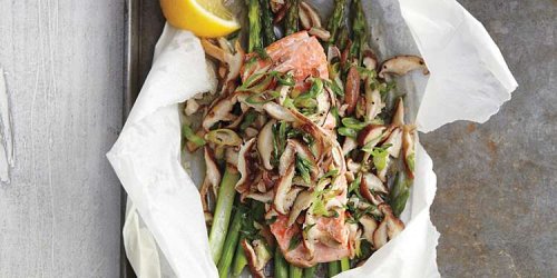 Wild Salmon, Asparagus, and Shiitakes in Parchment