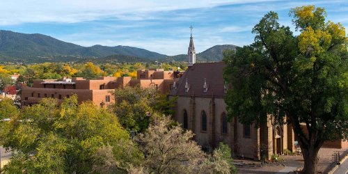 23 Best Things to Do in Santa Fe — From Sculpture Gardens to a Margarita Trail