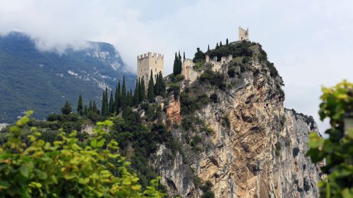 Märchenhafte Schlösser und Burgen im Trentino