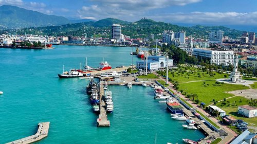Batumi in Georgien: 10 Tipps für die Küstenstadt