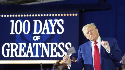 100 Tage im Amt: Trump-Auftritte arten völlig aus – „Ich will Papst werden“ ist nicht der einzige irre Satz