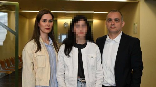„Unsere Tochter wurde mit dem Messer bedroht“: Seniorin muss nach Vorfall in Schwabing vor Gericht
