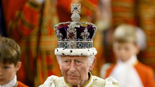 König Charles kurzzeitig im Krankenhaus - wie geht es ihm?