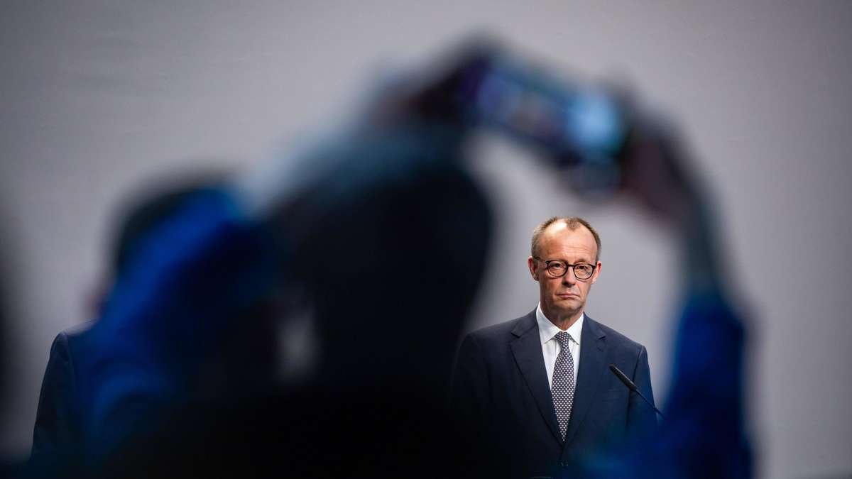 Internationale Pressestimmen zum Koalitionsvertrag: „Merz sitzt die AfD im Nacken“