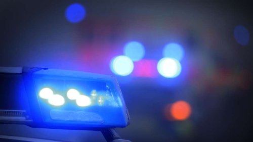 Frontalcrash, Garagenbrand und Schlägerei: Die Einsatzbilanz von Wochenende