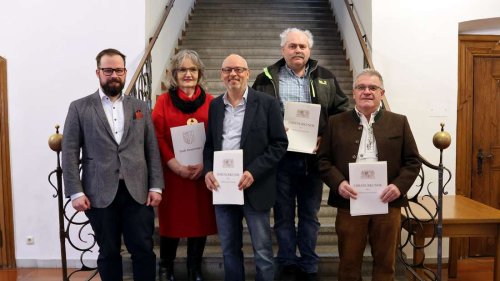 Langjährige Mitarbeitende der Stadt Memmingen im Rahmen einer Feierstunde geehrt