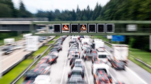 Nach Sperrung der A9: Mann unter Drogeneinfluss verursacht weiteren Unfall an derselben Stelle