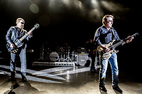 BLUE ÖYSTER CULT REAP LONDON WITH A MONSTROUS SET OF DIZ-BUSTING PSYCHEDELIC BOOGIE | MetalTalk