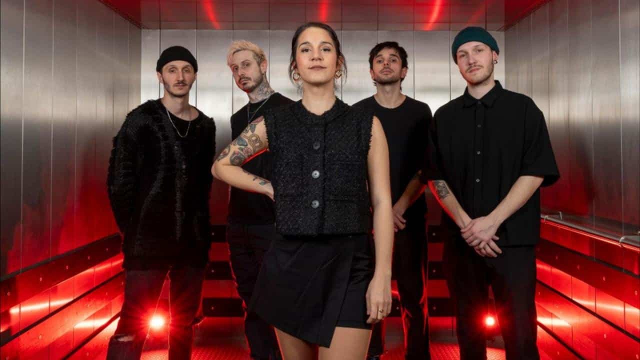 Novelists sort un nouveau single émouvant, Say My Name, alors que le groupe est sur les routes de France dans le cadre du Hellfest Warm-Up