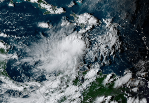 Un ouragan majeur pourrait menacer les Caraïbes
