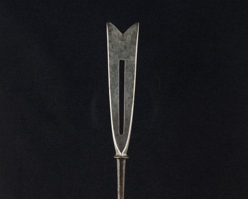 Arrowhead (Yanone) 18th century