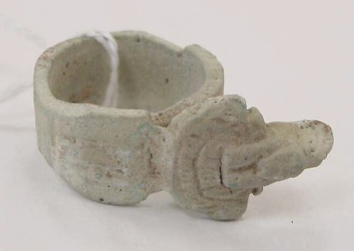 Ring 1070–712 B.C.