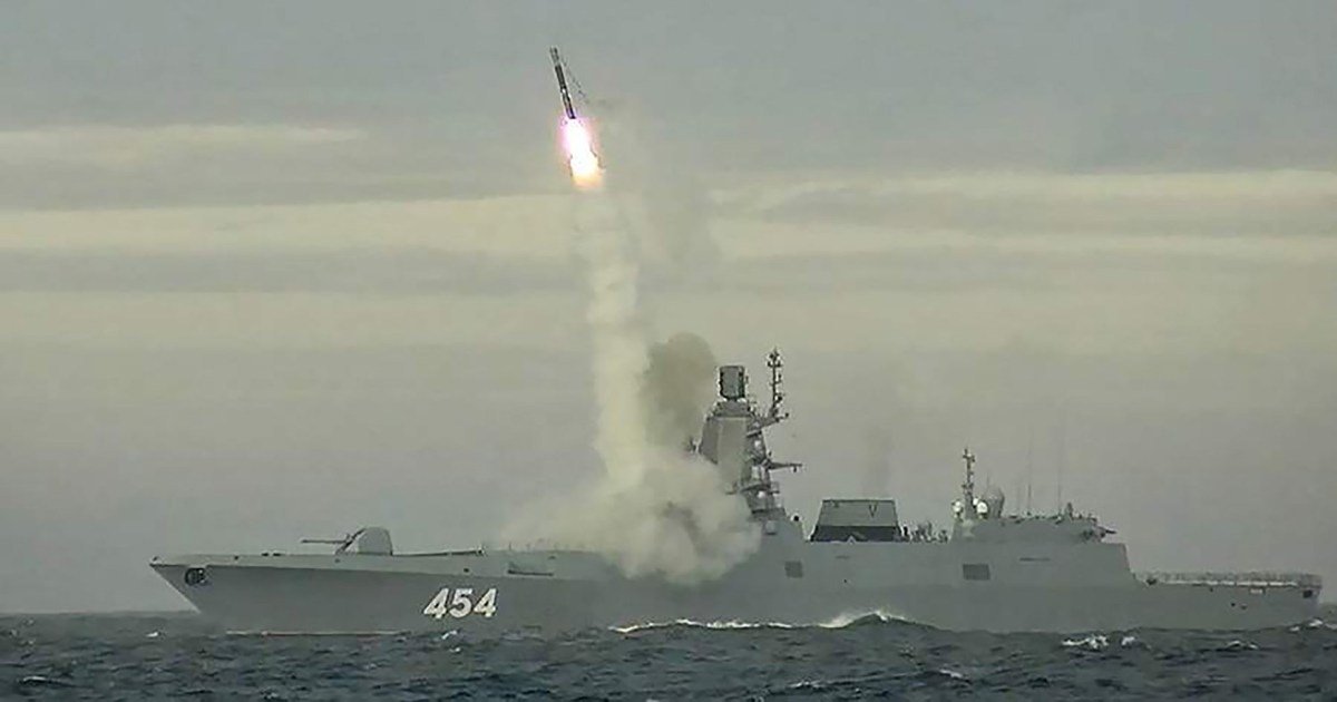Russian warship carrying hypersonic missiles ‘sails towards US waters’