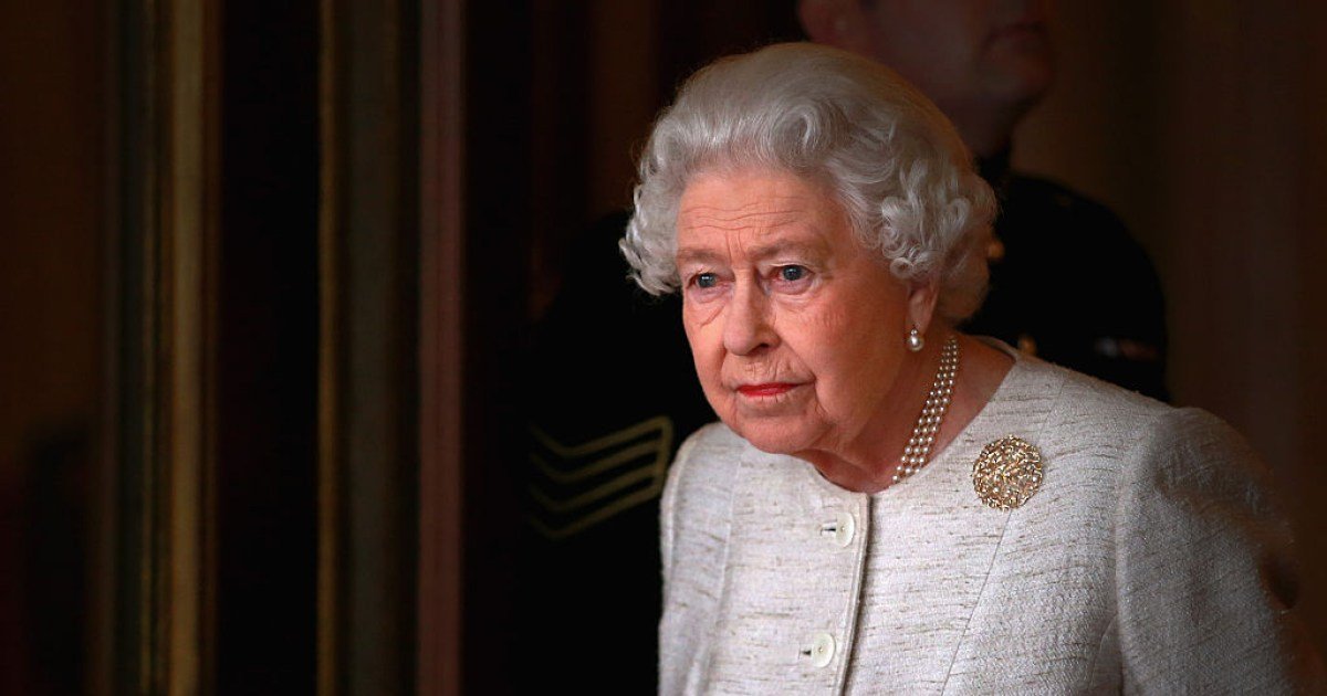 Queen Elizabeth II: A Remarkable Life - cover