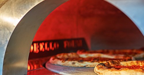 How to clean a pizza stone for crispy bases every time