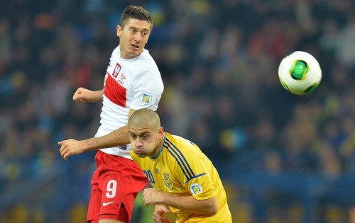 Robert Lewandowski fires Wembley warning to England