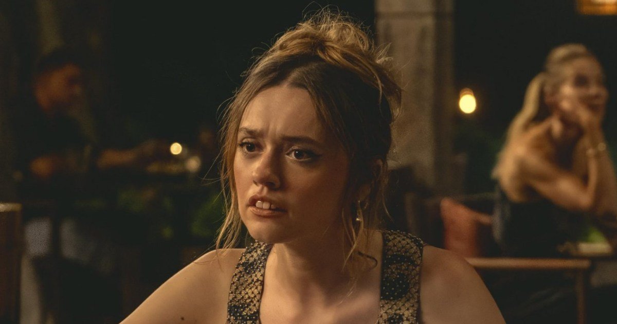 Aimee Lou Wood ‘cut side of body open’ filming White Lotus scene