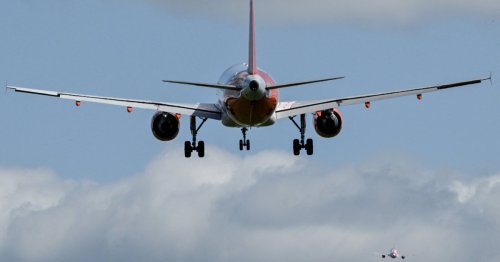 Nine flights declare emergency over Gatwick at the same time