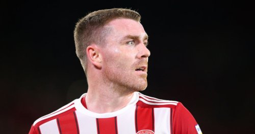 John Fleck ‘conscious and talking’ after collapsing during Sheffield United vs Reading